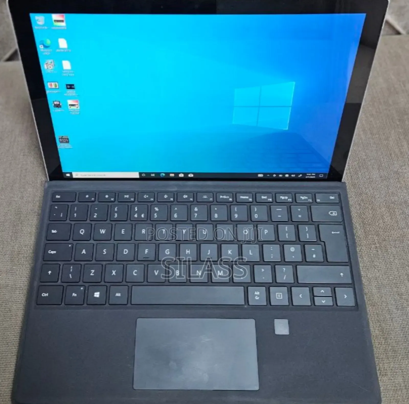 New Laptop Microsoft Surface 16GB Intel Core I7 SSD 256GB
