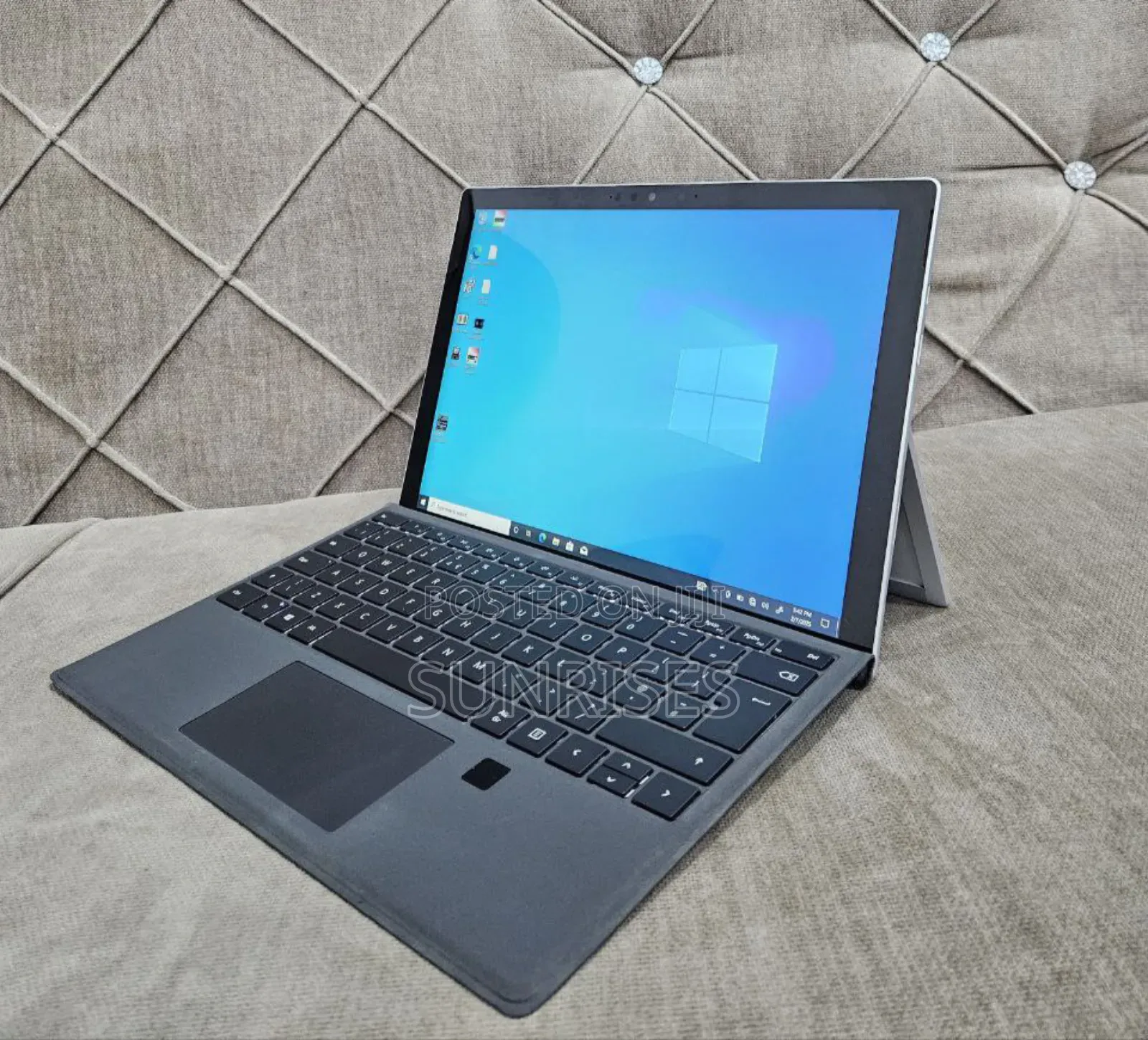 New Laptop Microsoft Surface Pro 7 16GB Intel Core I7 SSD 256GB