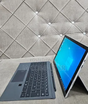 New Laptop Microsoft Surface Pro 7 16GB Intel Core I7 SSD 256GB