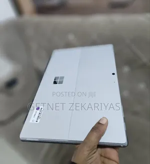 New Laptop Microsoft Surface Pro 7 16GB Intel Core I7 SSD 256GB