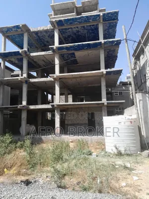 Furnished 11bdrm Apartment in Lafto for sale