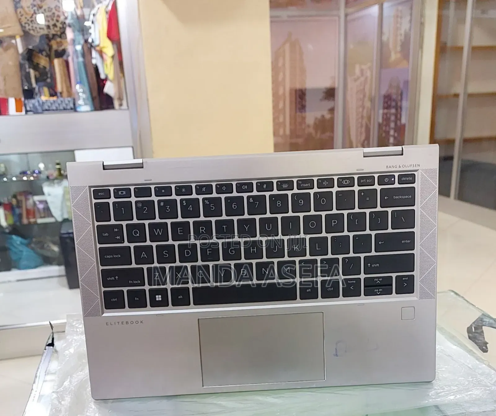 New Laptop HP EliteBook 830 G8 16GB Intel Core I5 SSD 512GB