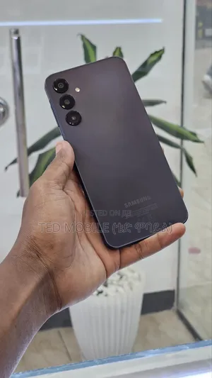 Photo - New Samsung Galaxy A16 128 GB Black