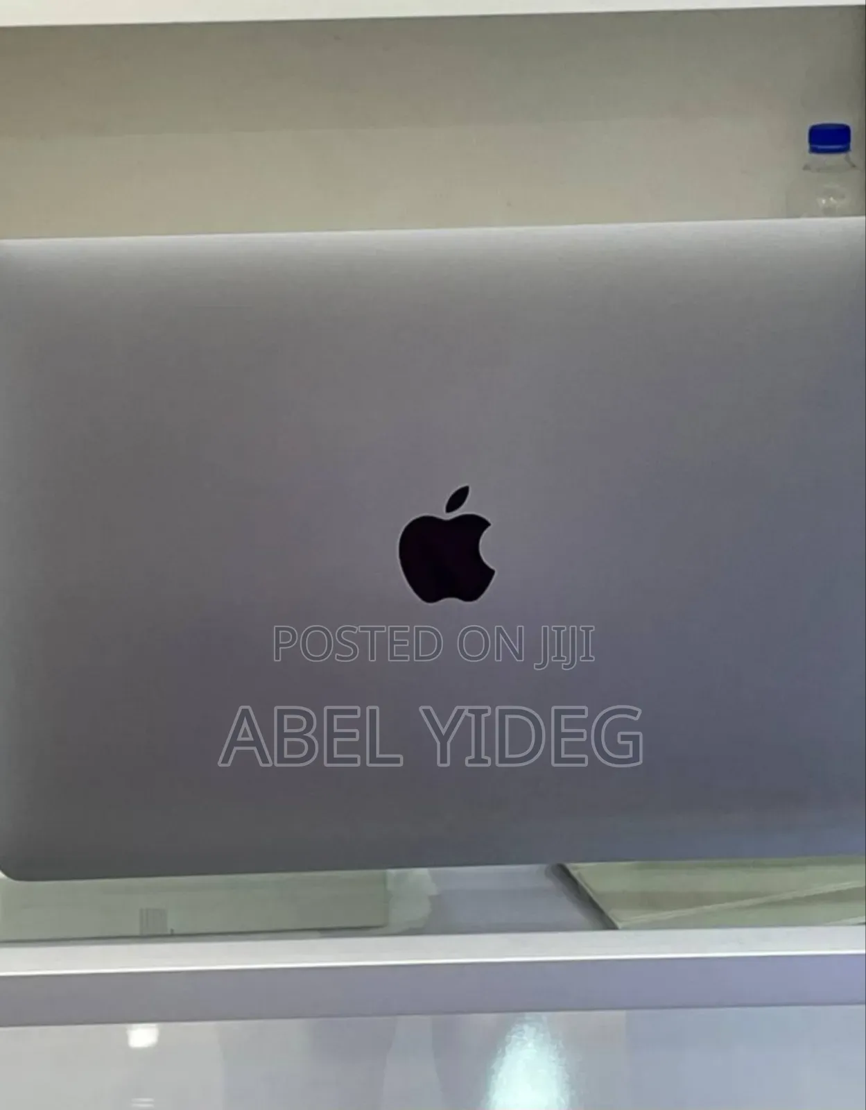 New Laptop Apple MacBook Pro 2017 8GB Intel Core I5 SSD 512GB