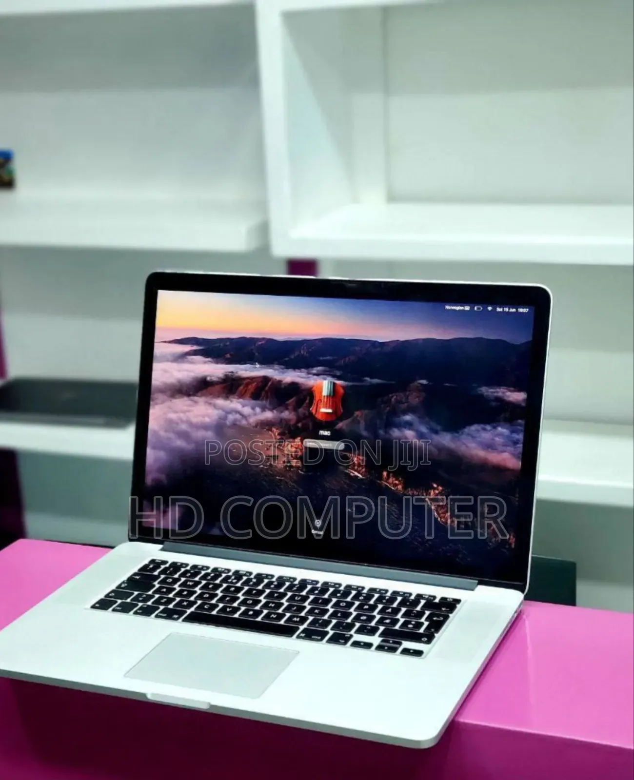 New Laptop Apple MacBook Pro 2015 16GB Intel Core I7 SSD 512GB