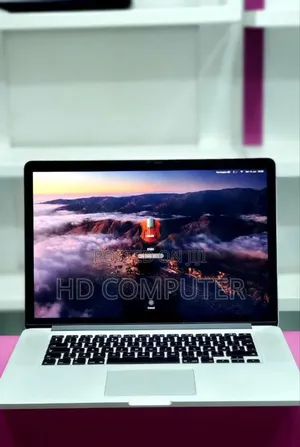 New Laptop Apple MacBook Pro 2015 16GB Intel Core I7 SSD 512GB