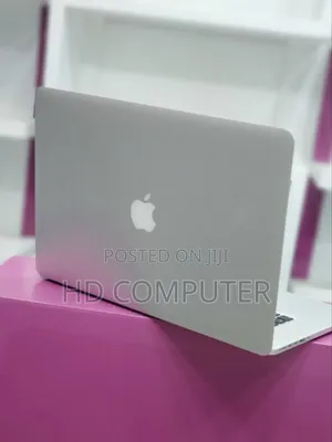 New Laptop Apple MacBook Pro 2015 16GB Intel Core I7 SSD 512GB