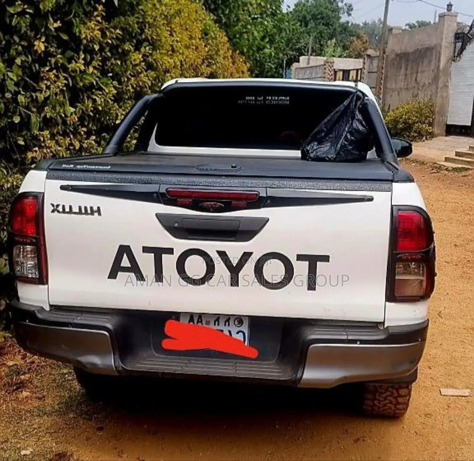 Toyota Hilux 2018 White