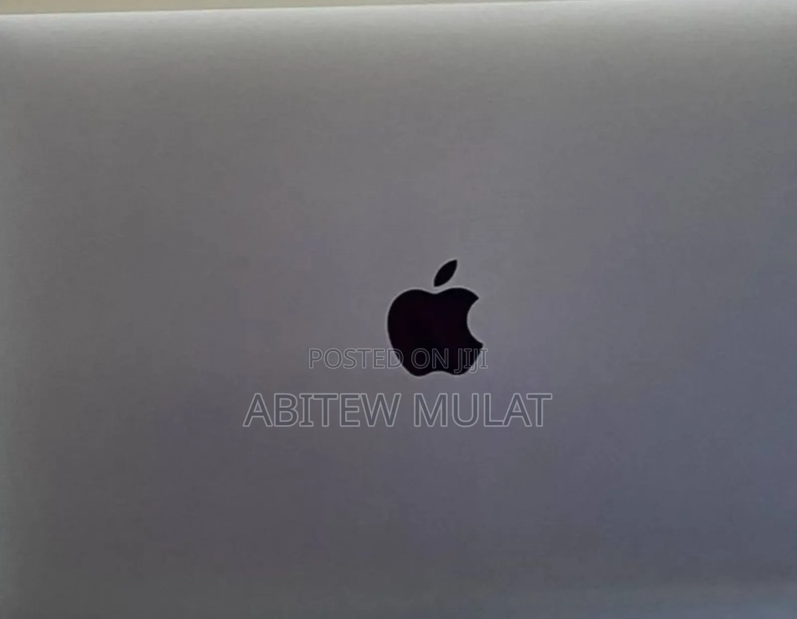 New Laptop Apple MacBook Pro 2017 8GB Intel Core I5 SSD 512GB