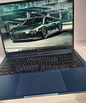 New Laptop 8GB Intel Core I5 SSD 512GB
