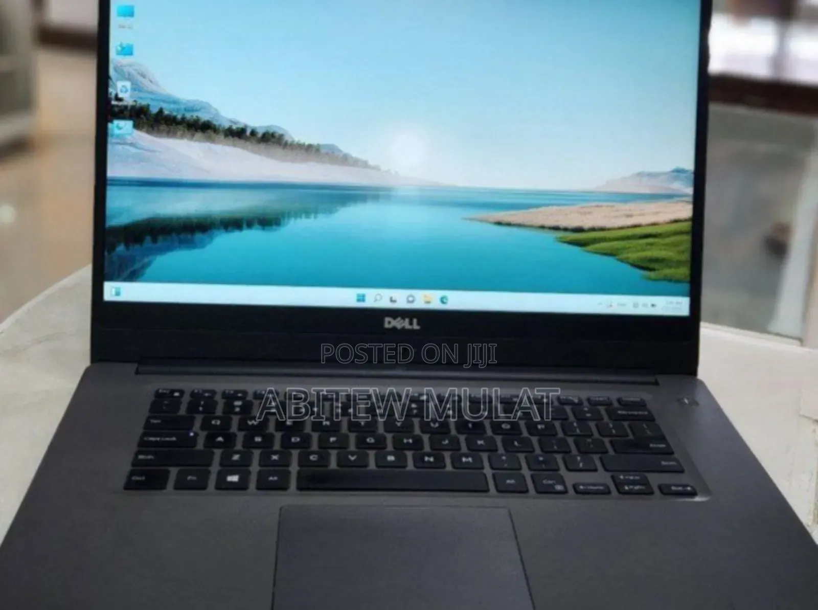New Laptop Dell Inspiron 15 8GB Intel Core I5 HDD+SSD 1T