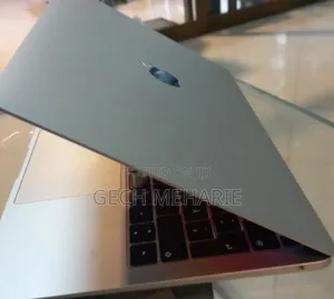 Photo - New Laptop Apple MacBook Air 2019 8GB Intel Core I5 SSD 128GB