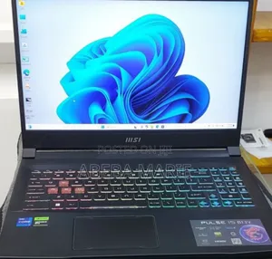 New Laptop MSI Pulse GL66 16GB Intel Core I7 SSD 1T