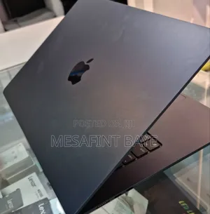 New Laptop Apple MacBook Air 2024 M3 15-Inch 8GB Apple M3 SSD 256GB