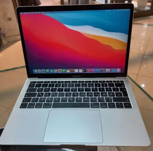 Photo - New Laptop Apple MacBook Air 2019 8GB Intel Core I5 SSD 128GB