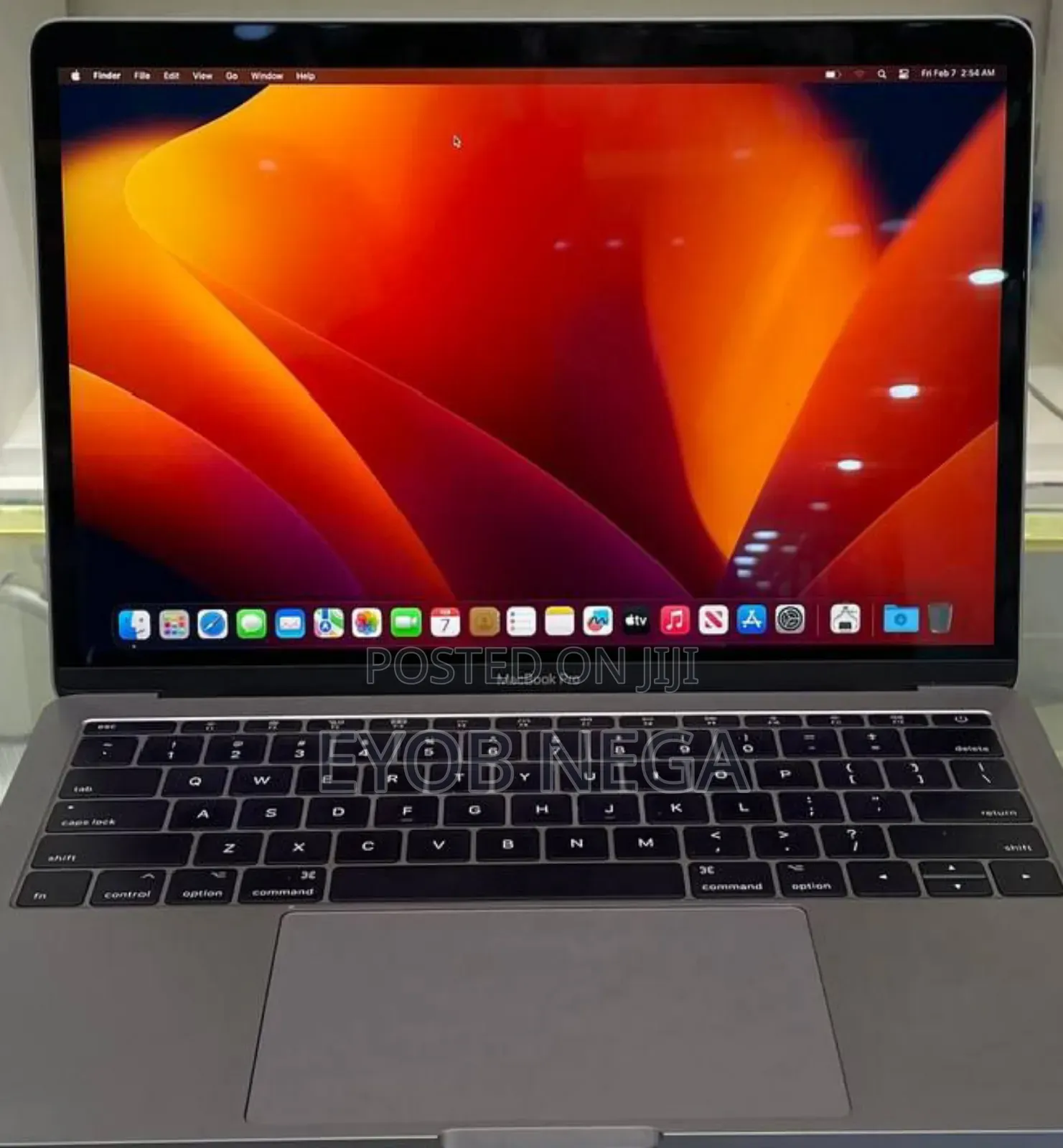 New Laptop Apple MacBook Pro 2017 8GB Intel Core I5 SSD 512GB