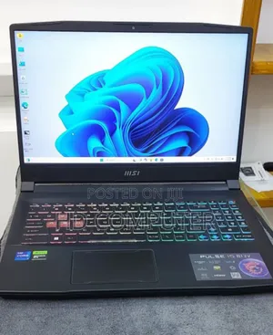 New Laptop MSI Pulse GL66 16GB Intel Core I7 SSD 1T