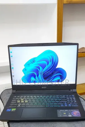 New Laptop MSI Pulse GL66 16GB Intel Core I7 SSD 1T