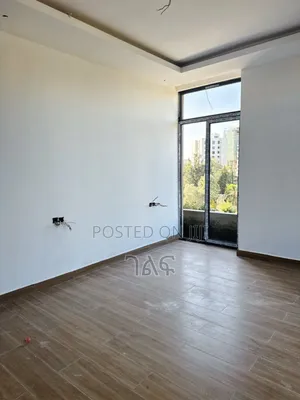 2bdrm Apartment in በካሬ 108 ሺ መስቀል ፍላወር, Bole for sale