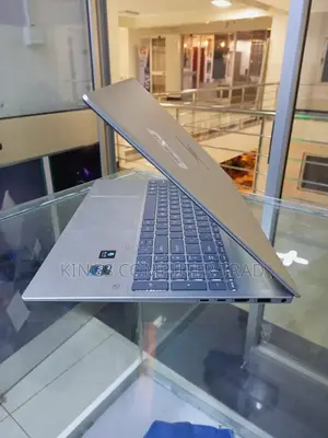 New Laptop HP Pavilion 17 16GB Intel Core I7 SSD 512GB