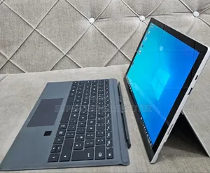 Photo - New Laptop Microsoft Surface Pro 7 16GB Intel Core I7 SSD 256GB