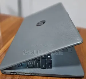New Laptop HP Stream Notebook 8GB Intel Core I5 HDD 1T