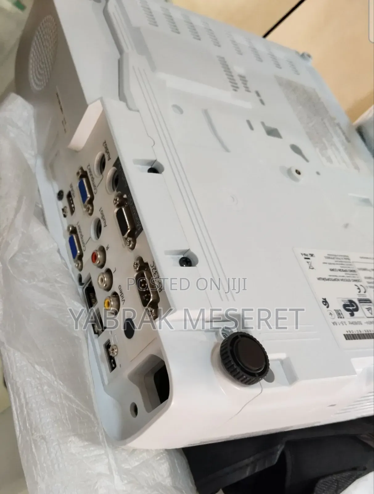 Brand New EPSON Projector
Model Name: EB -X49