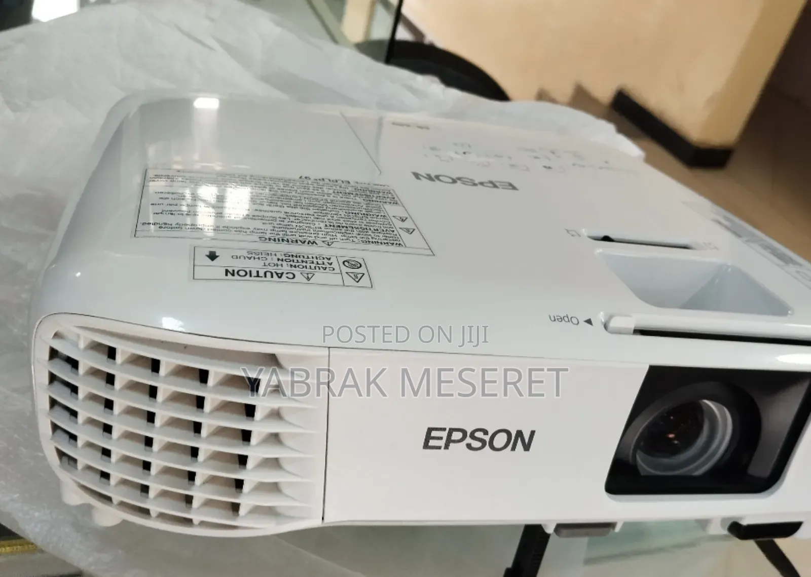 Brand New EPSON Projector
Model Name: EB -X49
