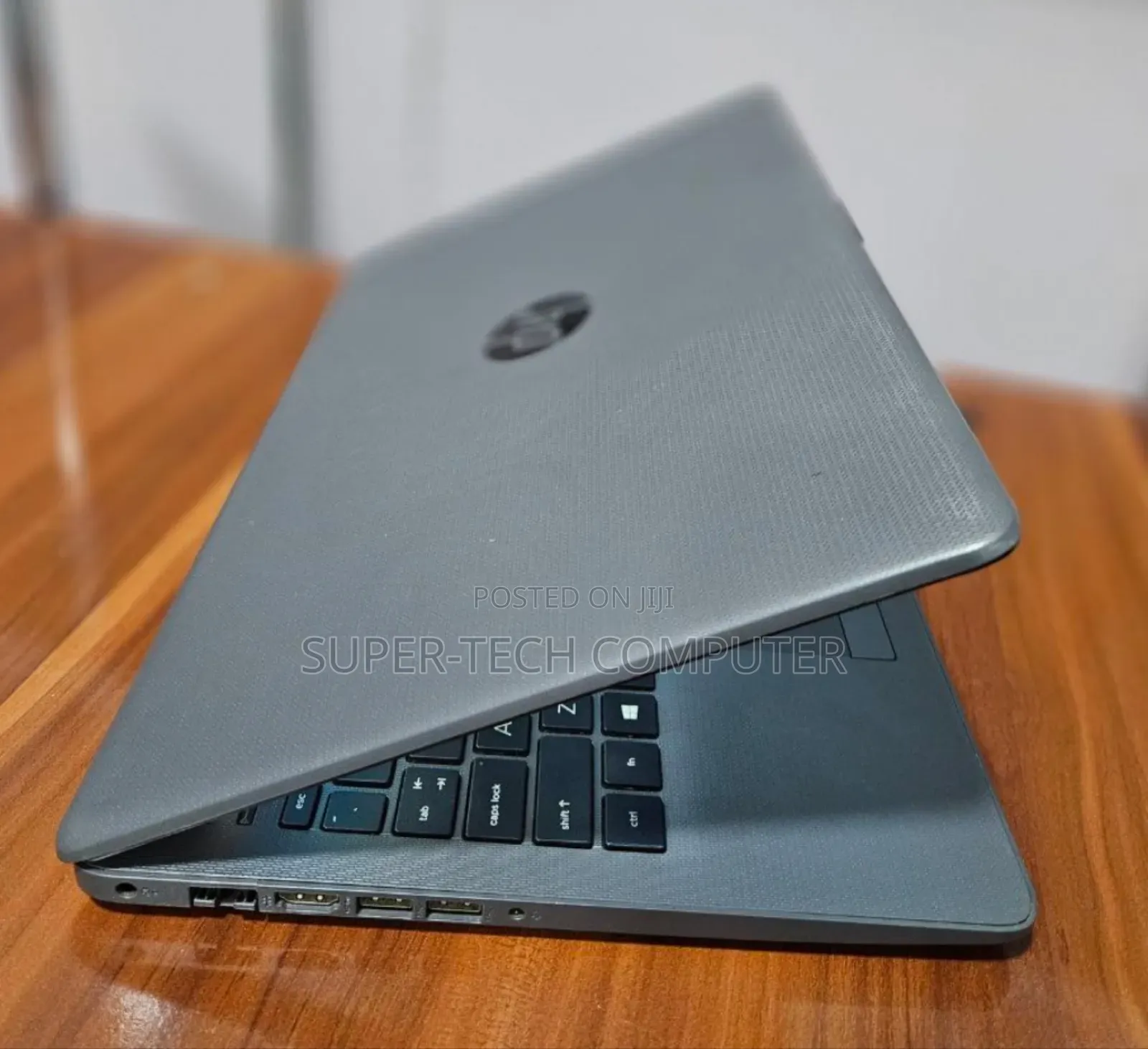 New Laptop HP Stream Notebook 8GB Intel Core I5 HDD 1T