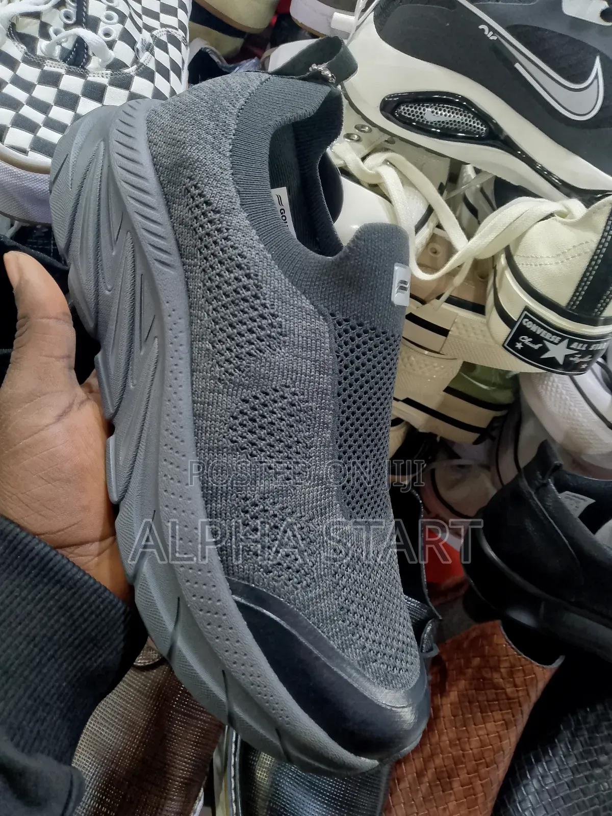 Goupu Smooth Good Quality Sneakers for You