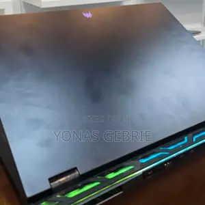 New Laptop Acer Predator Helios 18 PH18-71 16GB Intel Core I7 SSD 1T