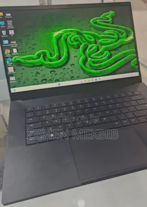 New Laptop Razer Blade 32GB Intel Core I7 SSD 1T