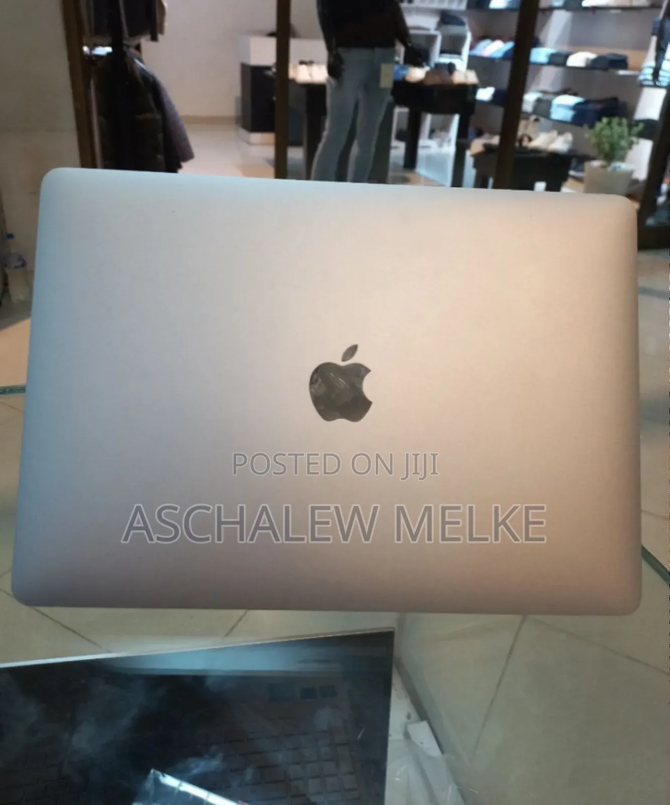 New Laptop Apple MacBook Air 2019 8GB Intel Core I5 SSD 128GB
