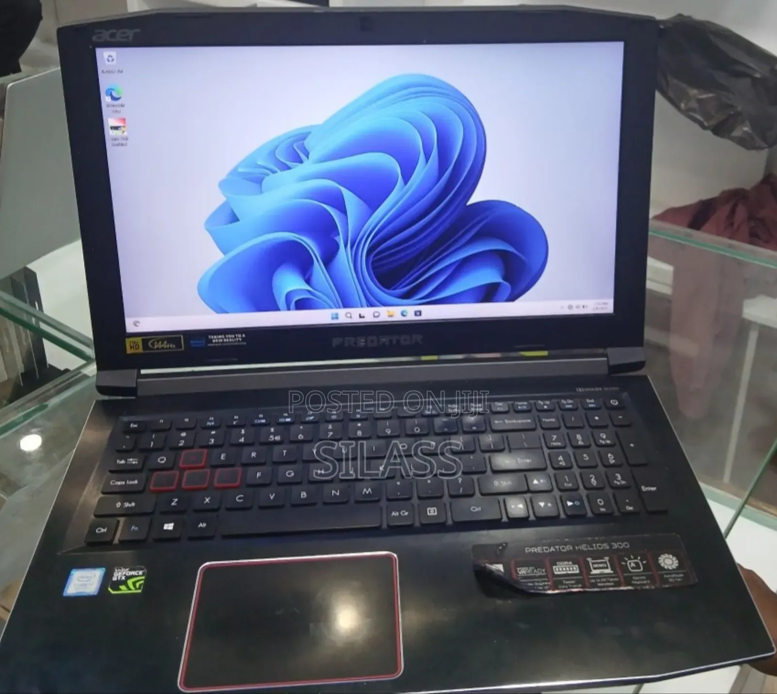 New Laptop Acer Predator Helios 300 16GB Intel Core I7 SSD 256GB