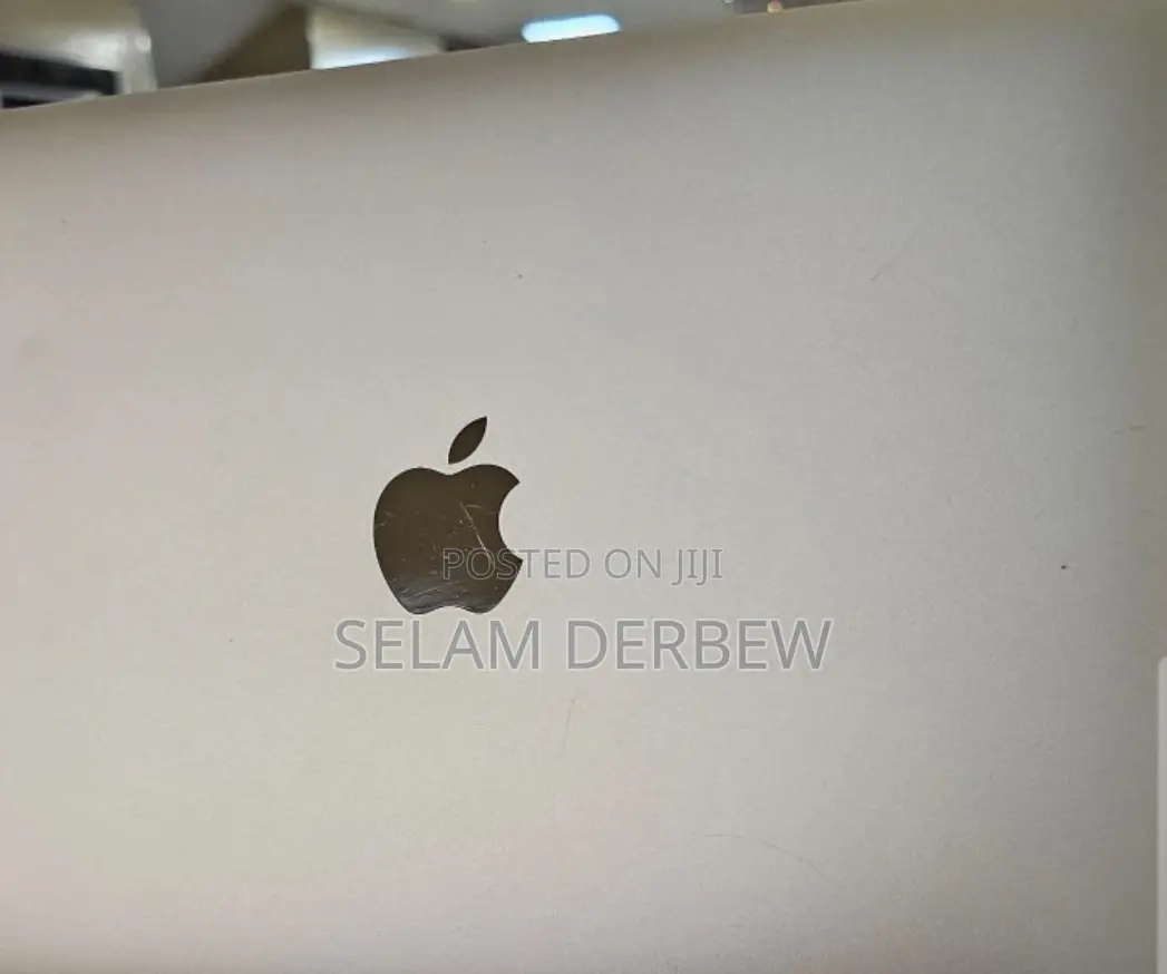 New Laptop Apple MacBook Pro 2015 8GB Intel Core M SSD 256GB