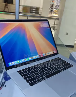 New Laptop Apple MacBook Pro 2019 16GB Intel Core I9 SSD 512GB
