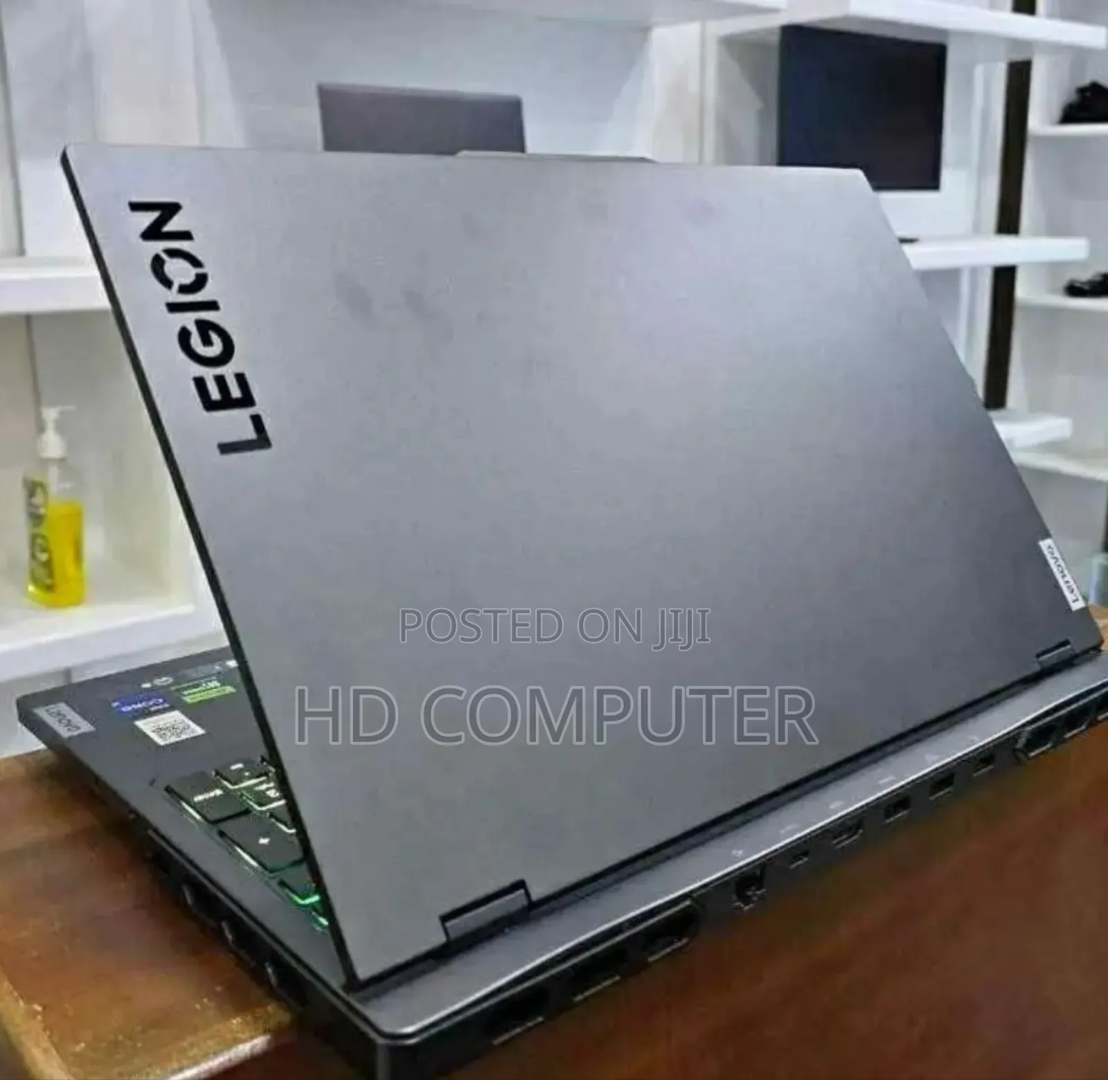 New Laptop Lenovo Legion 5 16GB AMD Ryzen 7 SSD 1T