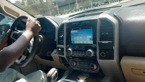 Ford F-150 2019 White