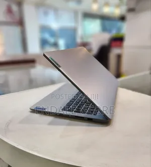 New Laptop Lenovo IdeaPad 1 8GB Intel Core I5 SSD 512GB
