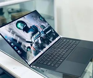 Laptop Dell Precision 15 3520 16GB Intel Core I7 SSD 512GB