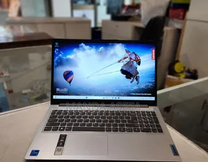 New Laptop Lenovo 8GB Intel Core I5 SSD 512GB