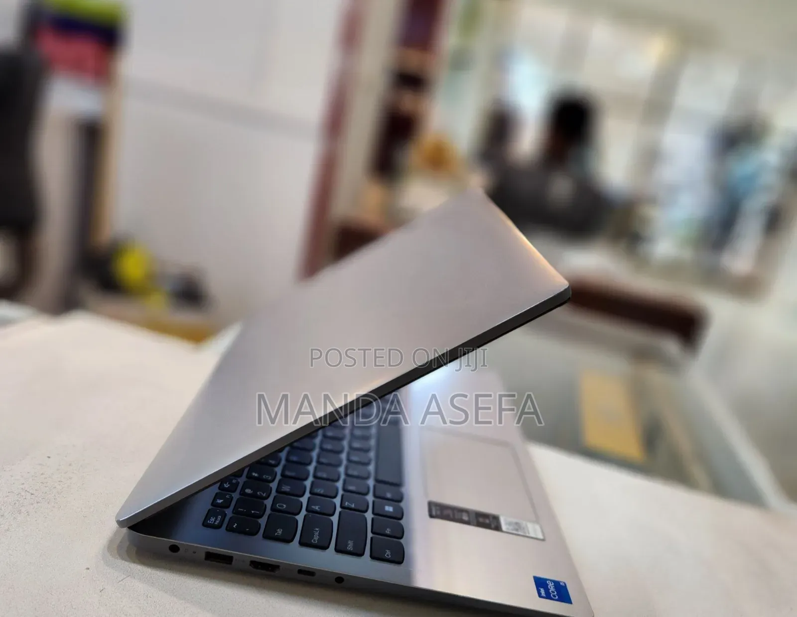 New Laptop Lenovo 8GB Intel Core I5 SSD 512GB