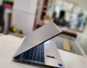 New Laptop Lenovo 8GB Intel Core I5 SSD 512GB