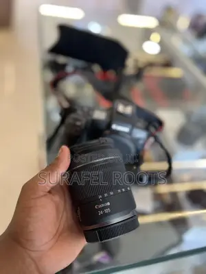 Eos R Canon With Silver Lens