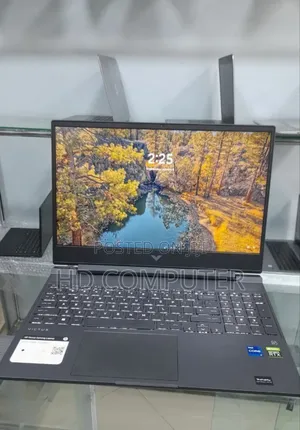 New Laptop HP Victus 15 16GB Intel Core I7 SSD 512GB