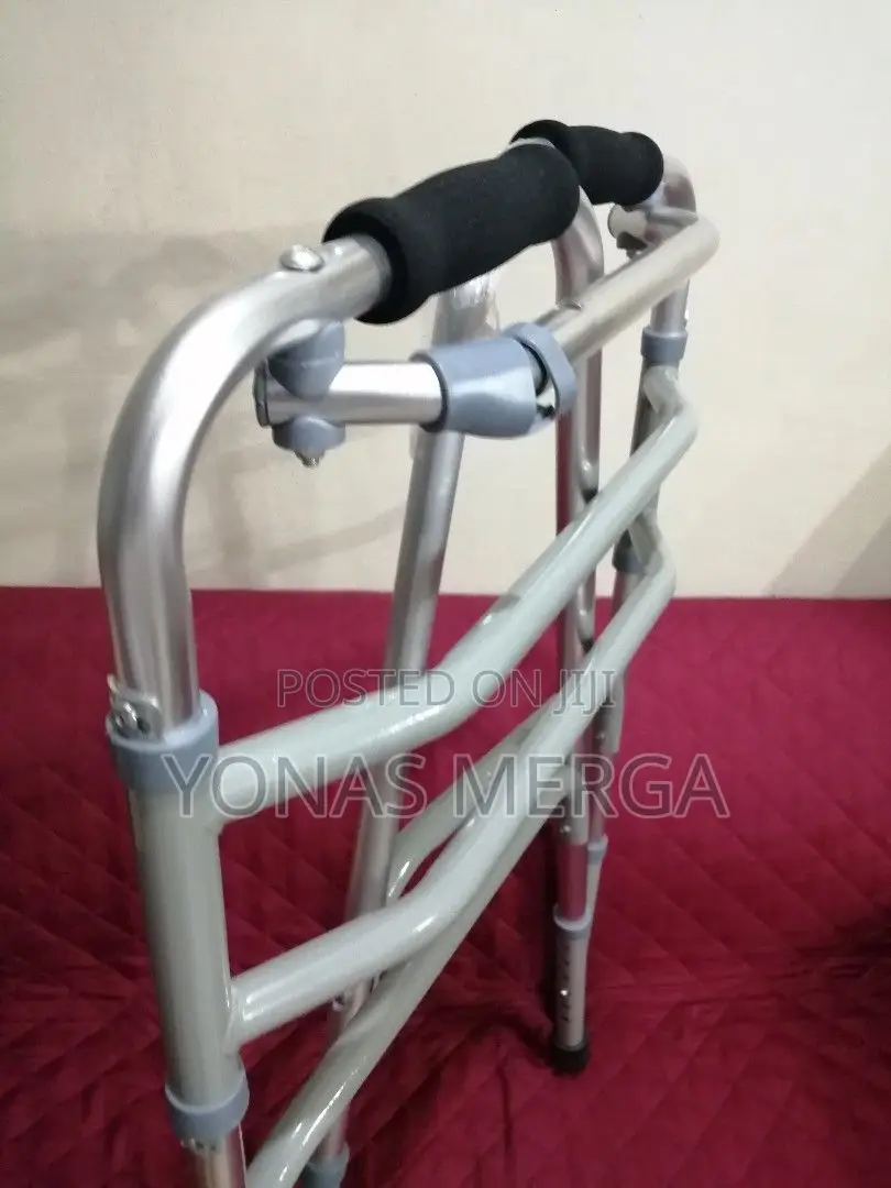 Walker■Aluminum Walker Lightweight, Net Weight: 5 Lb/2.3 Kg