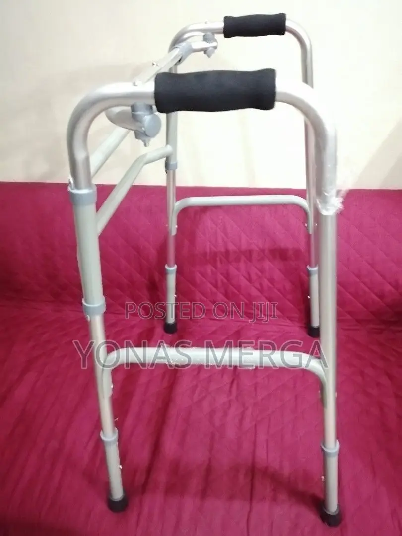 Walker■Aluminum Walker Lightweight, Net Weight: 5 Lb/2.3 Kg