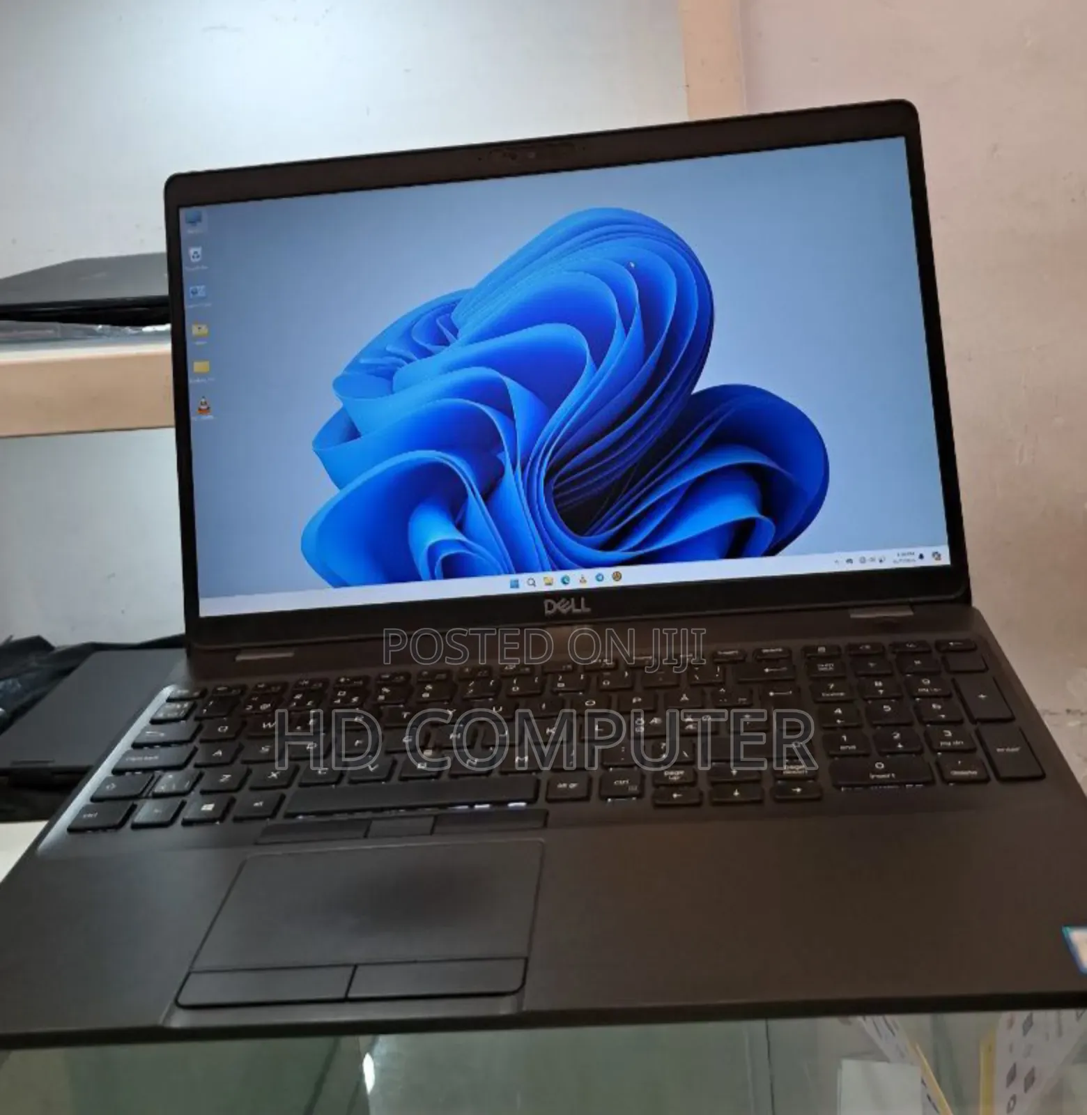 New Laptop Dell Latitude 5310 12GB Intel Core I5 SSD 256GB