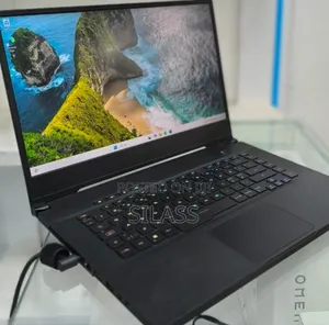 New Laptop Asus ROG Zephyrus G15 32GB Intel Core I7 SSD 1T