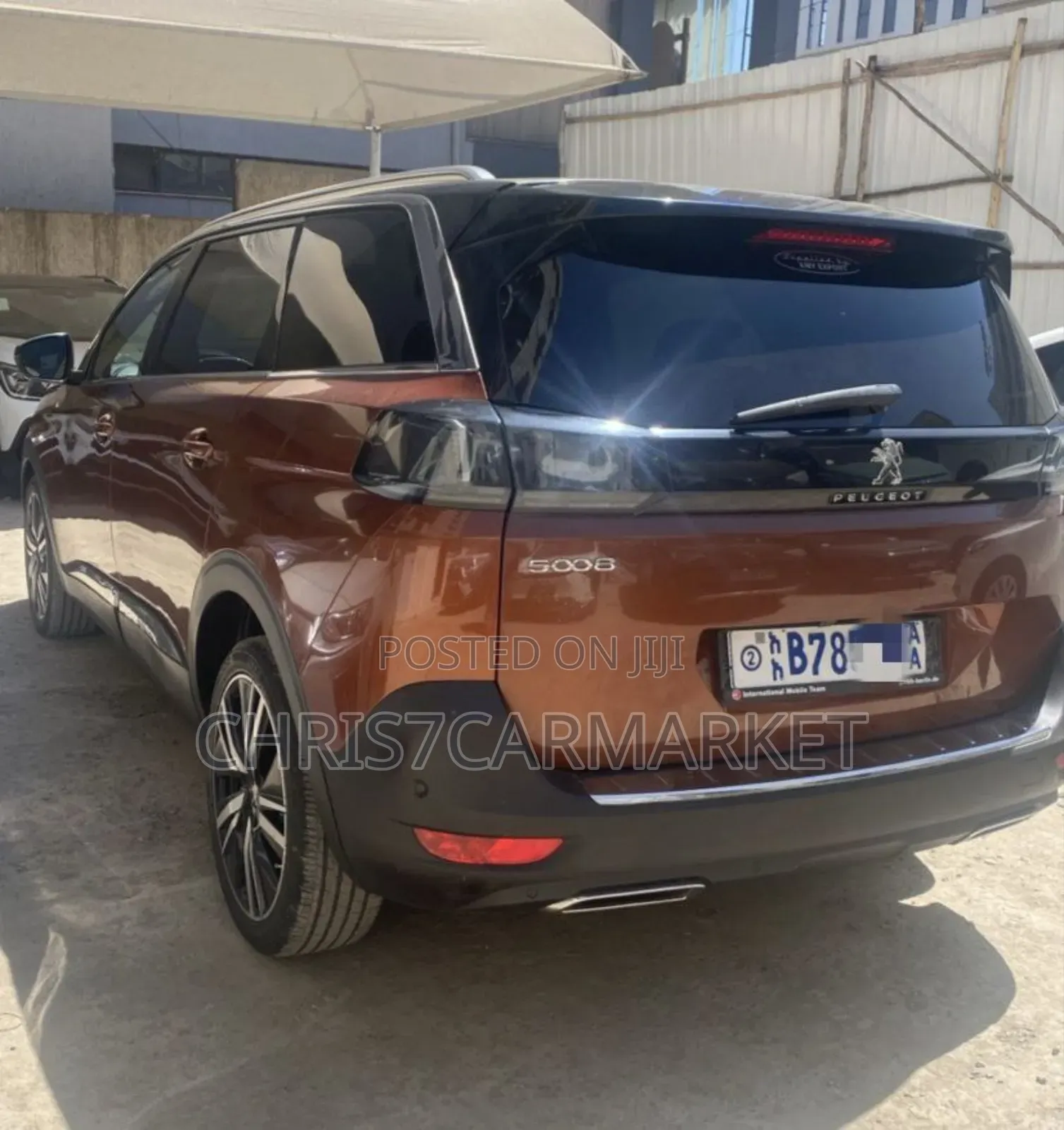Peugeot 5008 1.2 PureTech 130 GT Line 2021 Brown